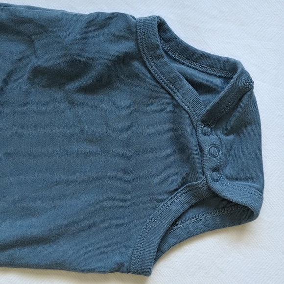 joe fresh hunky graphic bodysuit diaper shirt 6-12 months baby boy - Picture 2 of 6